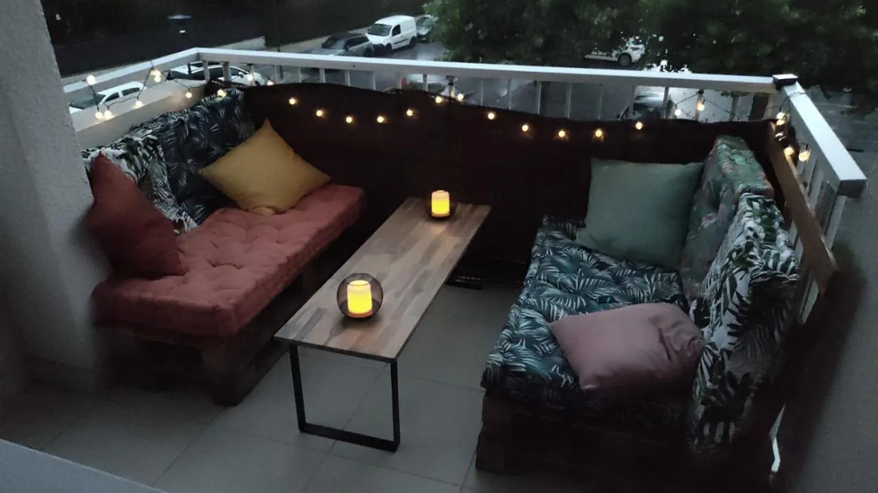 Le Malaga - Parking & Balcon, A 500M Du Lac ! Annecy