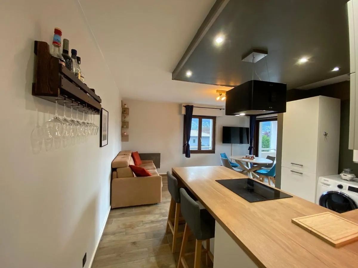 Le Malaga - Parking & Balcon, A 500M Du Lac ! Annecy Apartment