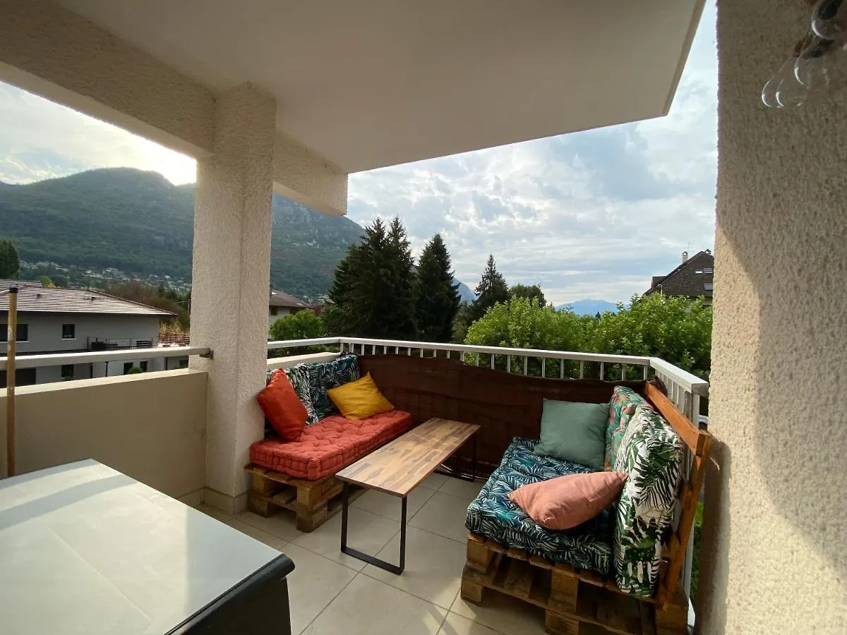 Le Malaga - Parking & Balcon, A 500M Du Lac ! Annecy